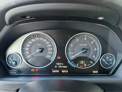 BMW 420 Gran Coupé 2016 - 23900 EUR, 129788 km - AUTO.MOTO.pt - 129788km - foto 20 de 36