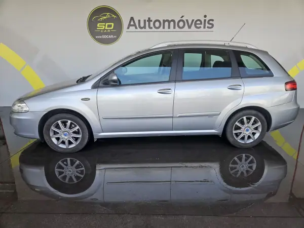 Fiat Croma 2006 - 2999 EUR, 299000 km - AUTO.MOTO.pt - 299000km - foto 2 de 5