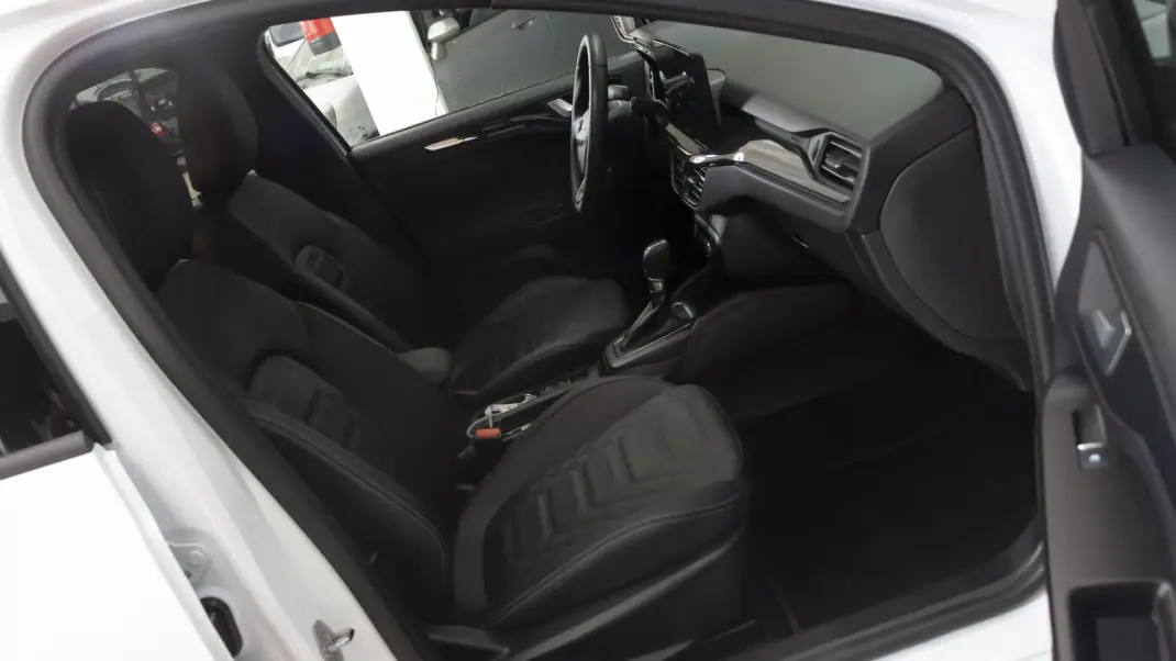 Ford Focus 2024 - 19900 EUR, 52000 km - AUTO.MOTO.pt - 52000km - foto 12 de 36