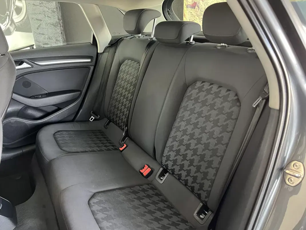 Audi A3 Sportback 2016 - 11900 EUR, 235294 km - AUTO.MOTO.pt - 235294km - foto 21 de 22