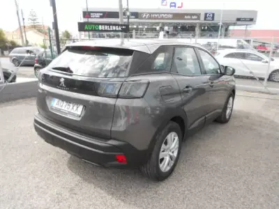 Peugeot 3008 2022 - 19900 EUR, 108929 km - foto 6 de 13