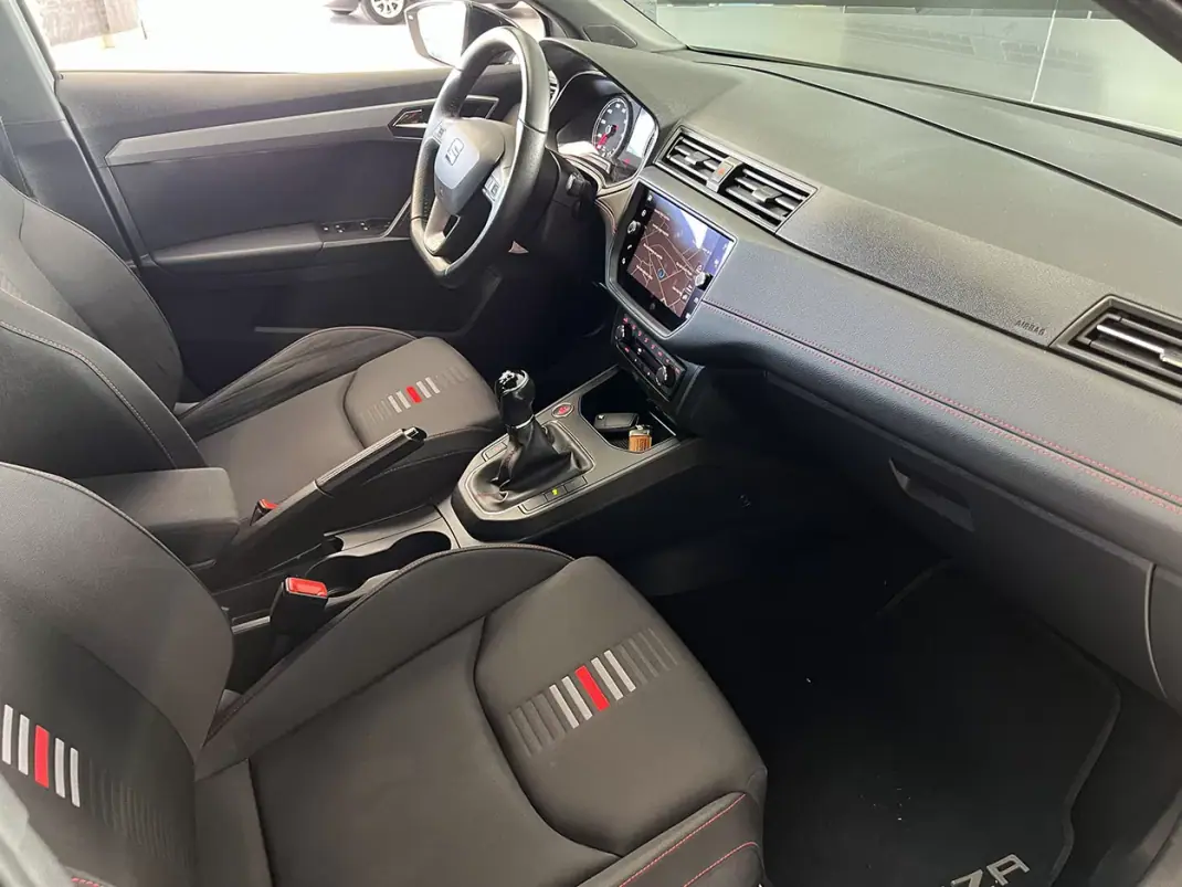 SEAT Ibiza 2019 - 14600 EUR, 87674 km - 87674km - foto 19 de 25