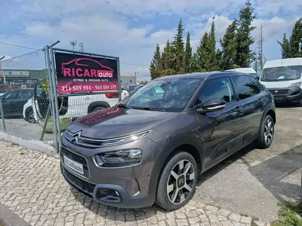 Citroën C4 Cactus 2020 - 14000 EUR, 56660 km - AUTO.MOTO.pt - 56660km - foto 20 de 23