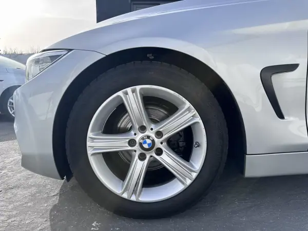 BMW 418 Gran Coupé 2016 - 16900 EUR, 190000 km - AUTO.MOTO.pt - 190000km - foto 15 de 52