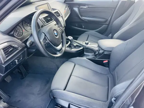 BMW 116 2015 - 14950 EUR, 145106 km - AUTO.MOTO.pt - 145106km - foto 8 de 12