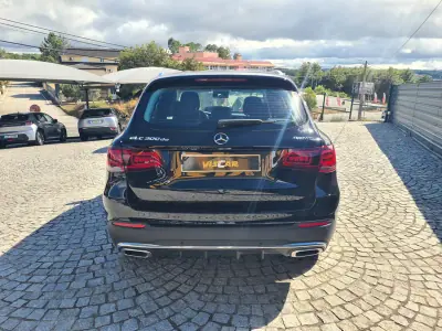 Mercedes-Benz GLC 300 2021 - 46990 EUR, 61000 km - AUTO.MOTO.pt - 61000km - foto 7 de 29