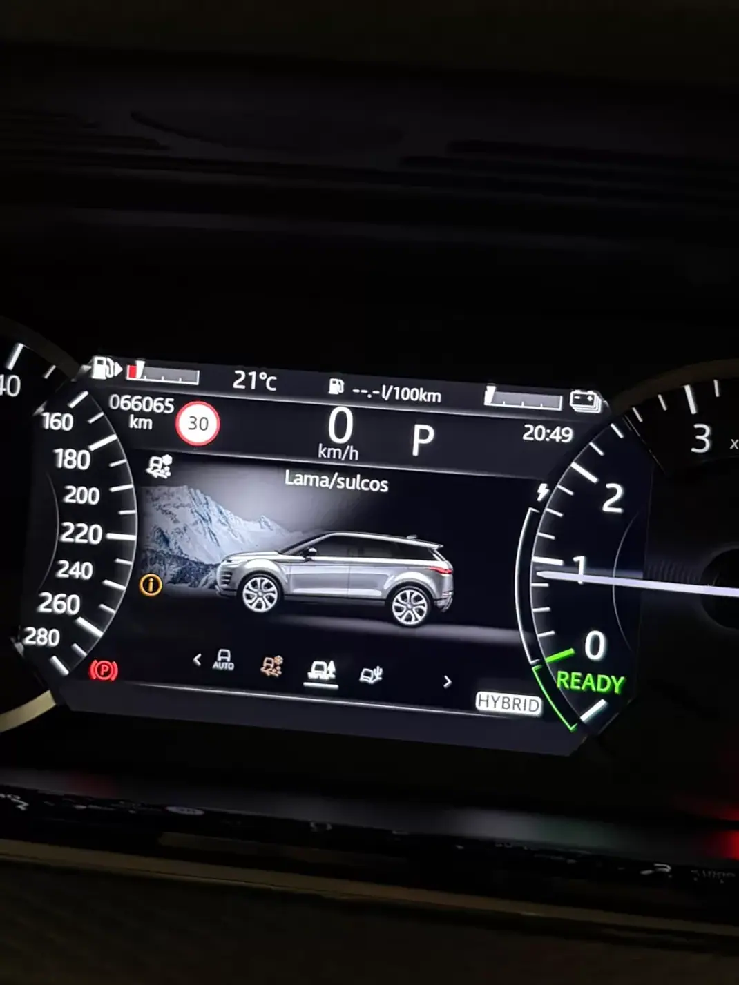 Land Rover EVOQUE 2022 - 37750 EUR, 66000 km - 66000km - foto 30 de 37