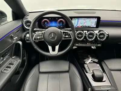 Mercedes-Benz CLA 250 2021 - 23450 EUR, 127841 km - AUTO.MOTO.pt - 127841km - foto 11 de 28