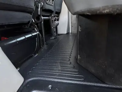 Renault Master 2.3 Dci L3 3.5T 135 cv C.Dupla 2020 - 25610 EUR, 107000 km - AUTO.MOTO.pt - 107000km - foto 21 de 29