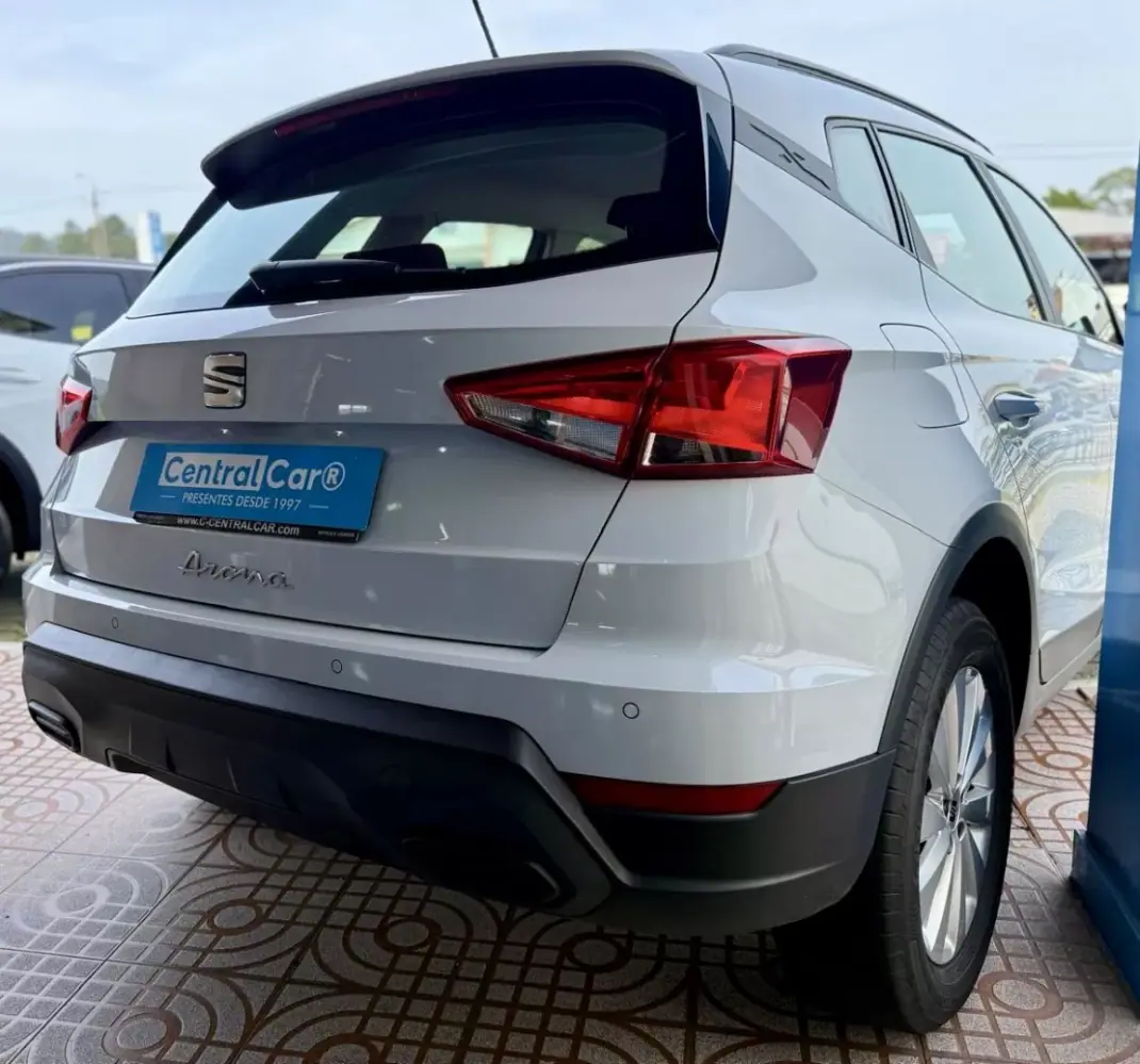 SEAT Arona 2023 - 16950 EUR, 36000 km - AUTO.MOTO.pt - 36000km - foto 10 de 25