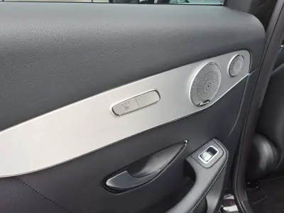 Mercedes-Benz GLC 220 2018 - 37900 EUR, 160312 km - 160312km - foto 29 de 48