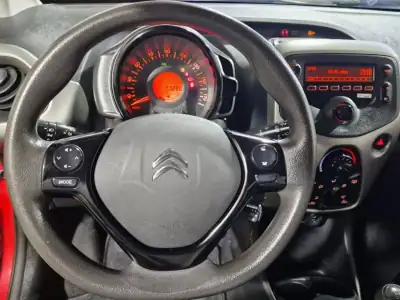 Citroën C1 2016 - 9990 EUR, 77286 km - AUTO.MOTO.pt - 77286km - foto 14 de 36