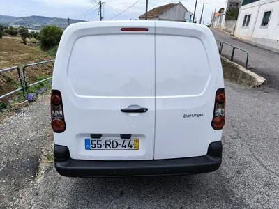 Citroën Berlingo 1.6 HDI L2 3L FRIO + ISOTERMICA 2016 - 14950 EUR, 292742 km - AUTO.MOTO.pt - 292742km - foto 11 de 43
