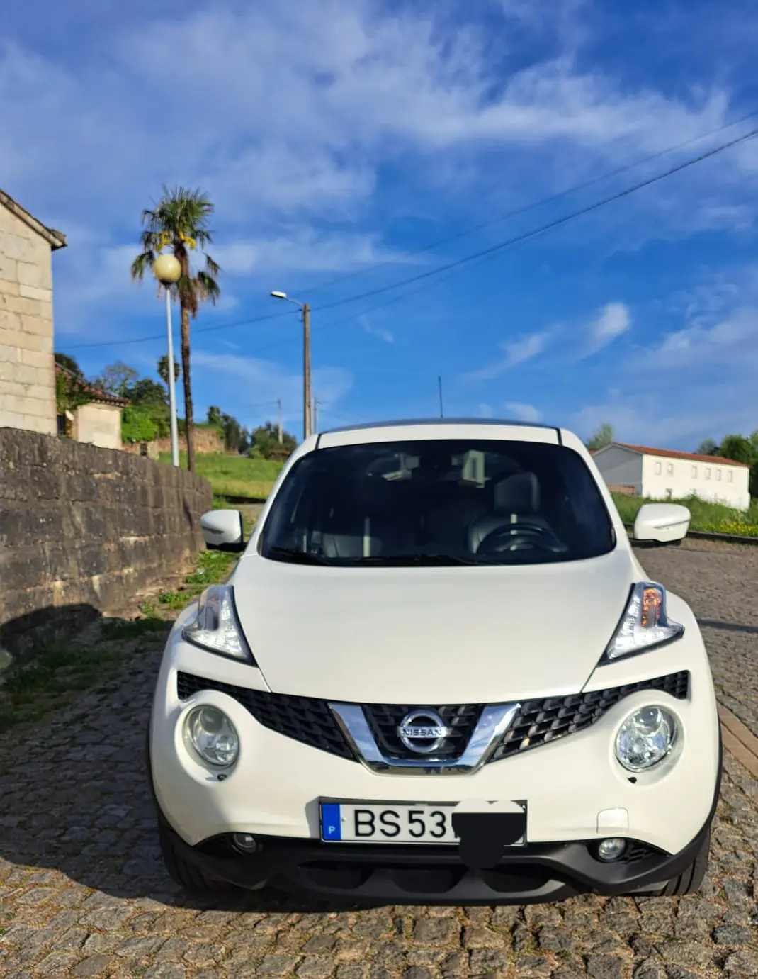 Nissan Juke 2014 - 10300 EUR, 170000 km - AUTO.MOTO.pt - 170000km - foto 3 de 15