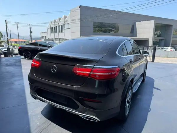 Mercedes-Benz GLC 250 2017 - 41500 EUR, 145000 km - AUTO.MOTO.pt - 145000km - foto 2 de 15