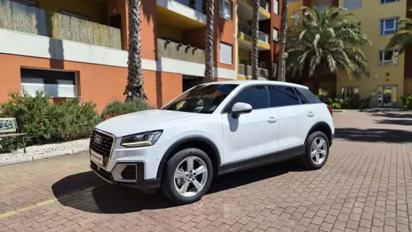 Audi Q2 2020 - 18890 EUR, 150000 km - AUTO.MOTO.pt - 150000km - foto 7 de 17