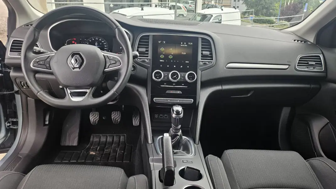 Renault Mégane Break 2020 - 16900 EUR, 127254 km - 127254km - foto 10 de 10