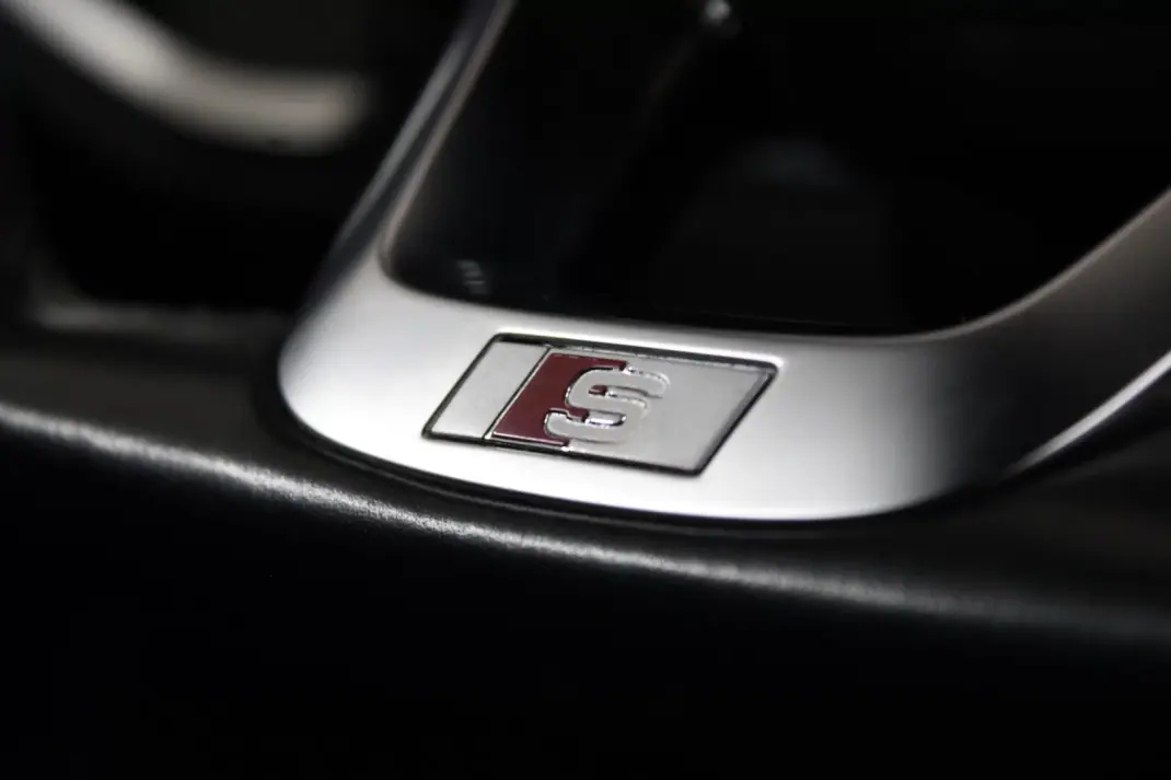 Audi Q3 Sportback 2021 - 35900 EUR, 89638 km - AUTO.MOTO.pt - 89638km - foto 18 de 18