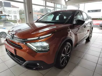 Citroën e-C4 2022 - 18500 EUR, 29900 km - AUTO.MOTO.pt - 29900km - foto 5 de 32