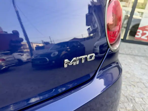Alfa Romeo MiTo 2016 - 8900 EUR, 137500 km - AUTO.MOTO.pt - 137500km - foto 28 de 96