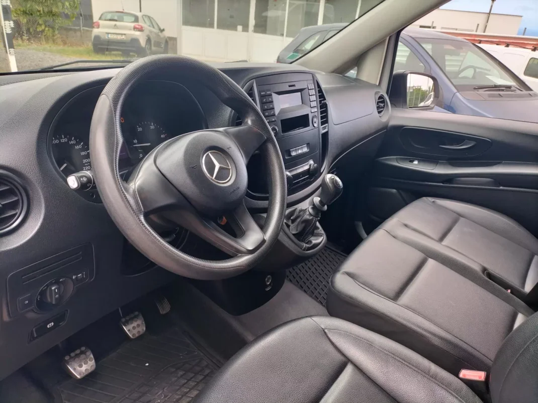 Mercedes-Benz VITTO 114 CDI 2019 - 23950 EUR, 153000 km - AUTO.MOTO.pt - 153000km - foto 10 de 13