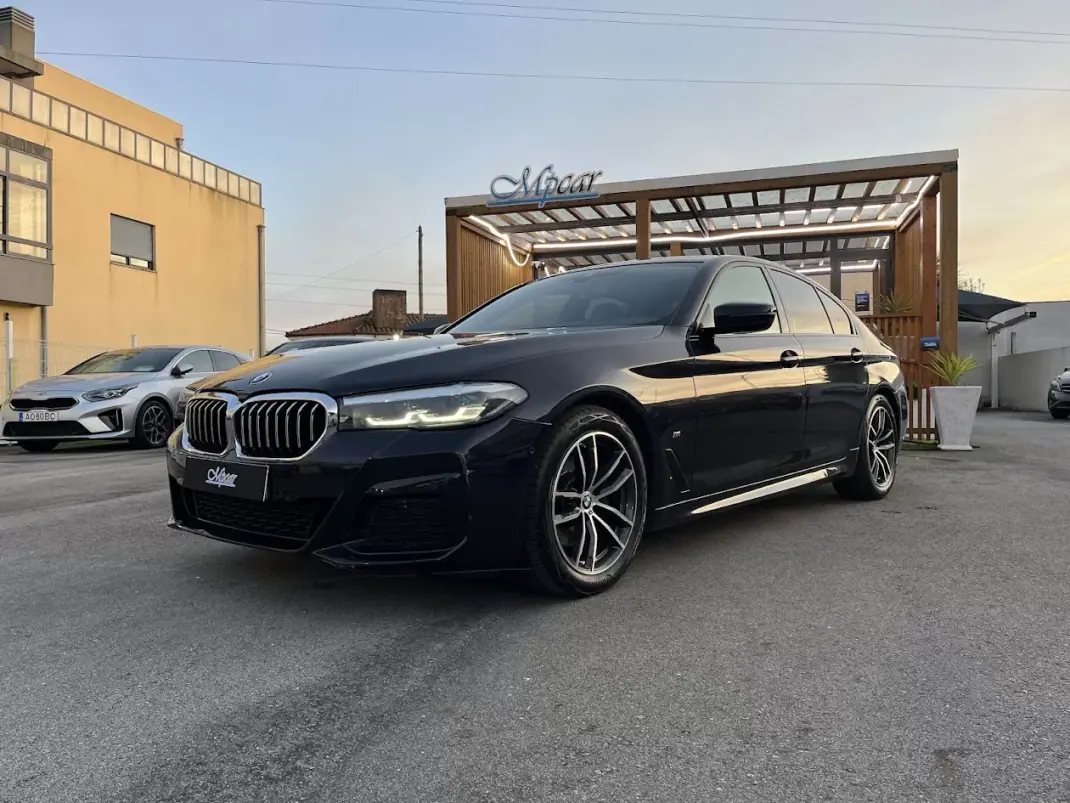 BMW 520 2022 - 33950 EUR, 124000 km - AUTO.MOTO.pt - 124000km - foto 40 de 45