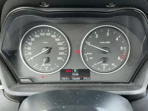 BMW X1 2017 - 18990 EUR, 132432 km - AUTO.MOTO.pt - 132432km - foto 8 de 13
