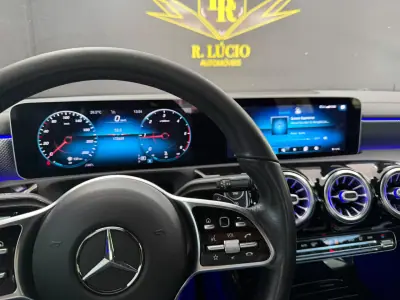Mercedes-Benz CLA 180 2019 - 32000 EUR, 172639 km - AUTO.MOTO.pt - 172639km - foto 22 de 32