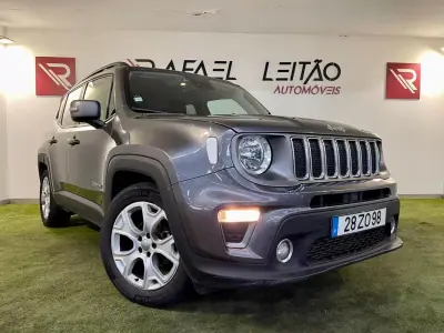 Jeep Renegade 2019 - 15950 EUR, 142000 km - AUTO.MOTO.pt - 142000km - foto 5 de 24