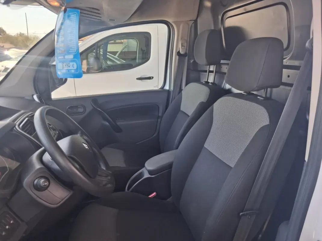 Renault Kangoo 2020 - 8900 EUR, 220000 km - 220000km - foto 10 de 14