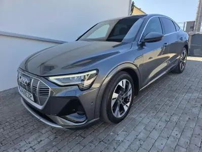 Audi e-tron 2021 - 32900 EUR, 120000 km - 120000km - foto 3 de 51