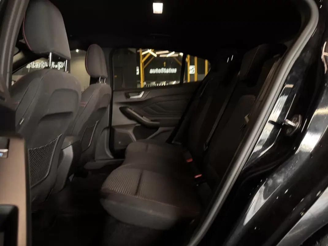 Ford Focus 2024 - 20990 EUR, 51400 km - AUTO.MOTO.pt - 51400km - foto 32 de 36