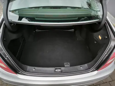 Mercedes-Benz C 220 2011 - 8950 EUR, 430000 km - AUTO.MOTO.pt - 430000km - foto 44 de 52