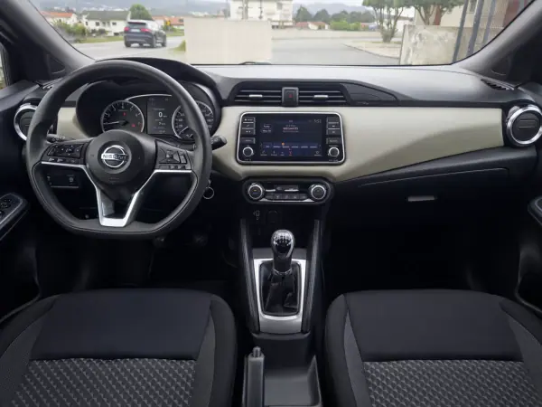 Nissan Micra 2021 - 12990 EUR, 112000 km - AUTO.MOTO.pt - 112000km - foto 25 de 39