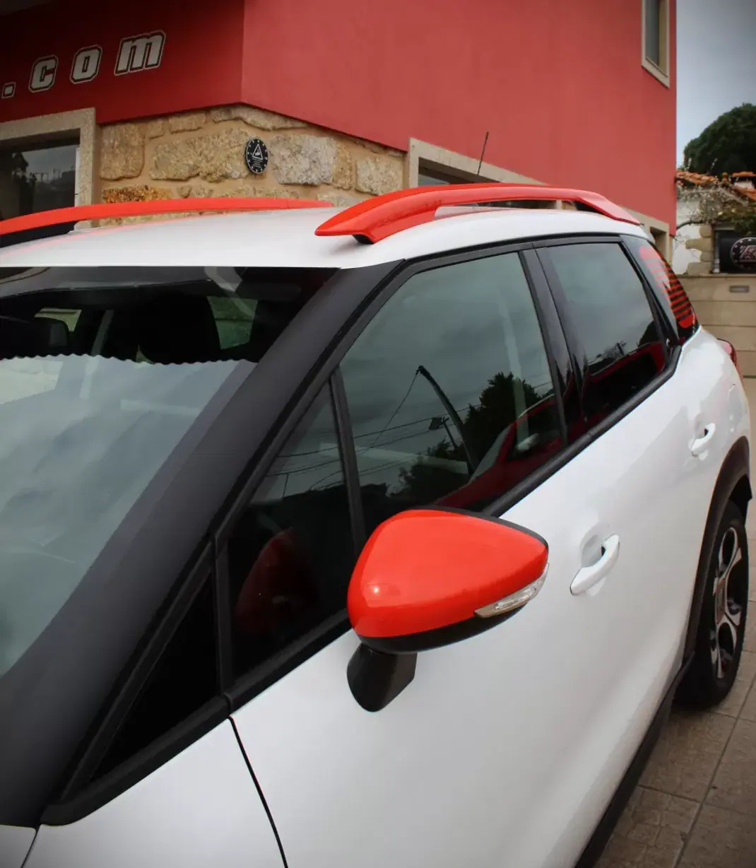 Citroën C3 Aircross 2018 - 12990 EUR, 97500 km - AUTO.MOTO.pt - 97500km - foto 33 de 36
