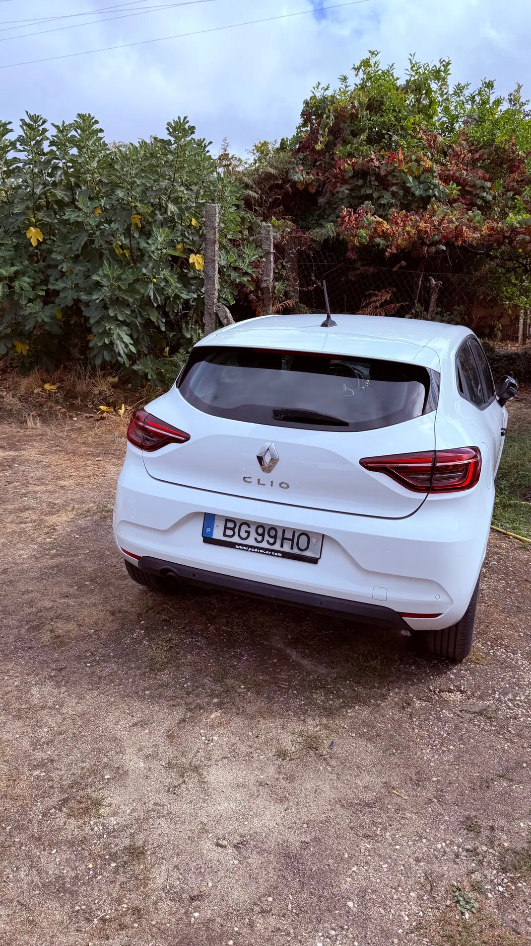 Renault Clio 2020 - 14000 EUR, 39278 km - 39278km - foto 3 de 11