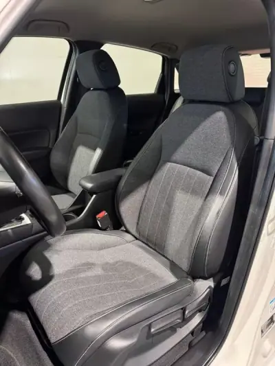 Honda Jazz 2022 - 22900 EUR, 14815 km - AUTO.MOTO.pt - 14815km - foto 11 de 60