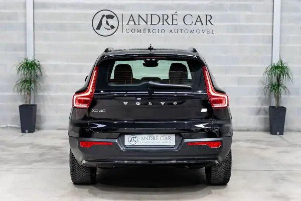 Volvo XC 40 2022 - 27950 EUR, 53768 km - AUTO.MOTO.pt - 53768km - foto 8 de 52