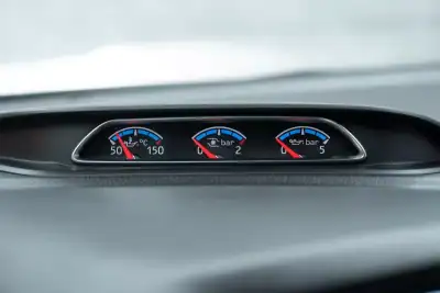 Ford Focus 2016 - 42950 EUR, 61000 km - AUTO.MOTO.pt - 61000km - foto 33 de 49