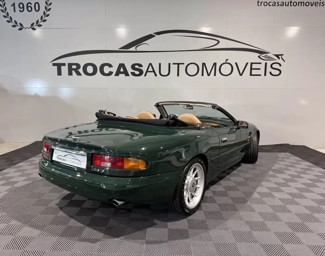 Aston Martin DB7 Vantage Coupé 1997 - 57500 EUR, 41000 km - 41000km - foto 49 de 60