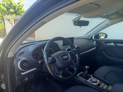 Audi A3 2016 - 11990 EUR, 206100 km - AUTO.MOTO.pt - 206100km - foto 13 de 16