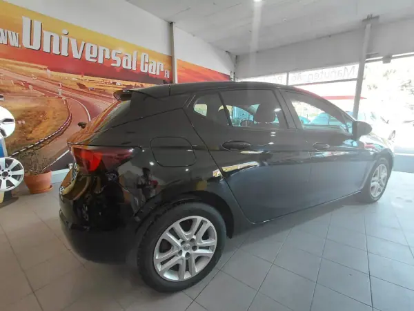 Opel Astra 2019 - 11900 EUR, 155000 km - AUTO.MOTO.pt - 155000km - foto 3 de 21