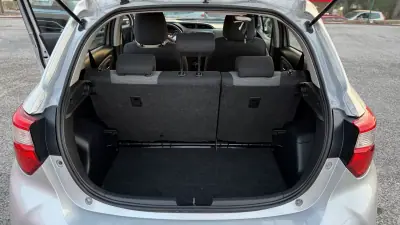 Toyota Yaris 2019 - 13880 EUR, 116435 km - AUTO.MOTO.pt - 116435km - foto 33 de 33