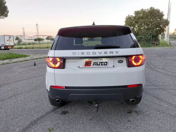 Land Rover Discovery Sport 2017 - 17490 EUR, 112912 km - AUTO.MOTO.pt - 112912km - foto 5 de 26