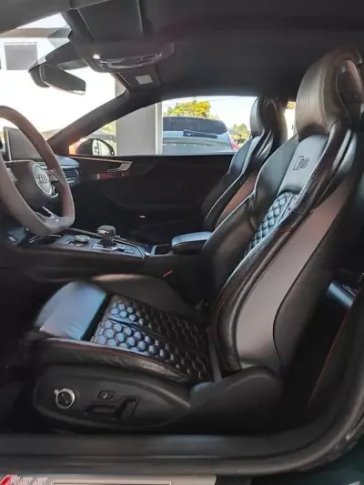 Audi RS5 2018 - 56000 EUR, 142000 km - AUTO.MOTO.pt - 142000km - foto 27 de 49