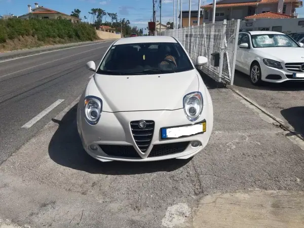 Alfa Romeo MiTo 2018 - 8000 EUR, 234180 km - AUTO.MOTO.pt - 234180km - foto 4 de 46