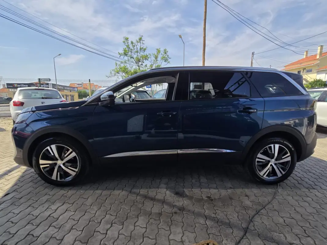 Peugeot 5008 2022 - 23900 EUR, 148000 km - 148000km - foto 6 de 31
