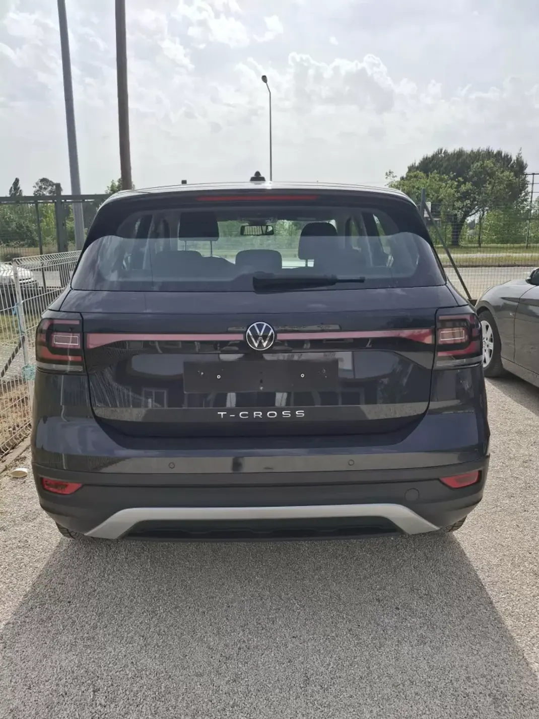 Volkswagen T-Cross 2021 - 185 EUR, 39123 km - AUTO.MOTO.pt - 39123km - foto 7 de 23