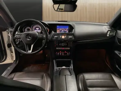 Mercedes-Benz E 220 2014 - 18750 EUR, 284400 km - AUTO.MOTO.pt - 284400km - foto 8 de 20