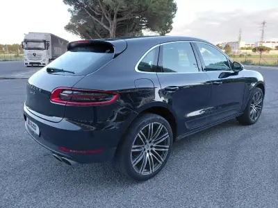 Porsche Macan 2014 - 39500 EUR, 168209 km - AUTO.MOTO.pt - 168209km - foto 13 de 37